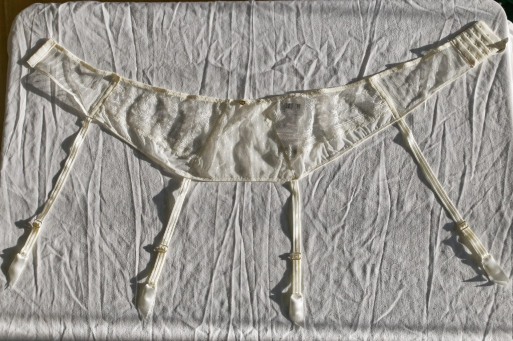 J’ai testé – un porte-jarretelles de marque&nbsp;C…